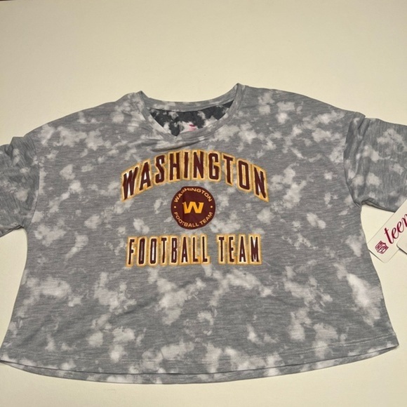 NWT Washington Football Team Crop Top Juniors Size S/CH/P 3-5 (P3) - Picture 1 of 6